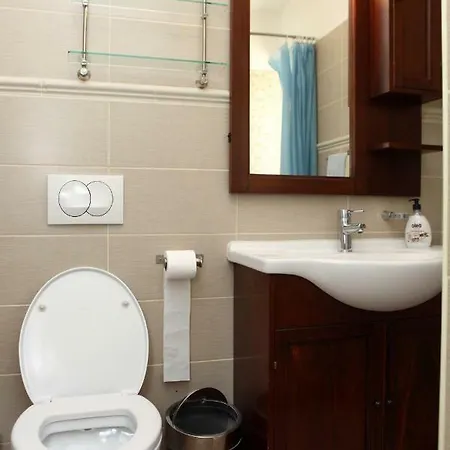 Tomaz Apartamento *